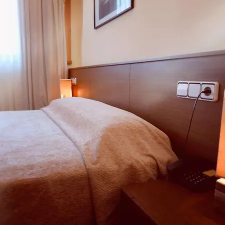 Santa Catalina Hotel *