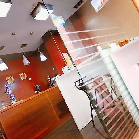 Santa Catalina Hotel *